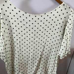 14th & Union Black and White Polka Dot Top
